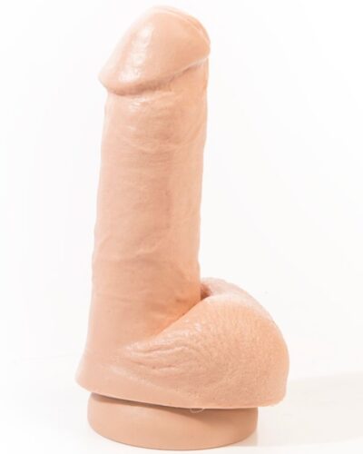Pink Room - Nao Realistic Dildo Flesh 16 cm